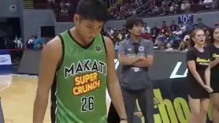 David Carlos Dunked over Manny and Jimuel Pacquiao