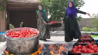 Традиционная деревенская кухняПриготовление домашней томатной пасты на огне 🍅🔥