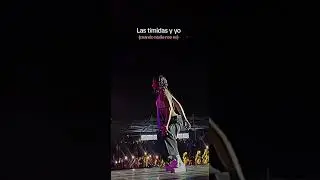Mi amiguita timida y yo , cuando nadie nos ve  💛☀️