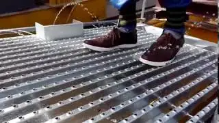 Slip resistance test for Litewalk grating