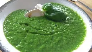 SIMPEL broccoli soep. Binnen 10 minuten klaar. Sowieso Kookshow