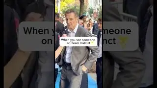 Когда видишь кого-то из команды Instinct #pokemongo #teaminstinct