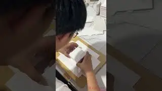 Factory Insights: HuaHeng's Cost-Effective Lid Gift Boxes with Paper Tray Liners!