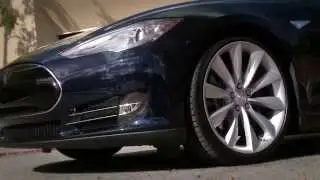 2013 Tesla Model S   first official promo, features demo
