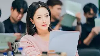 دكتور جميله وناجحه في شغلها بيكلمها شخص مجهول وبيهددها هي وعائلته ف بتحاول تعرف مين وبتحمي عائلتها