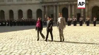 Japanese Prime Minister Abe arrives in Paris