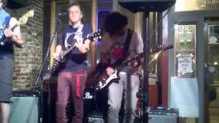 That's No Moon - Baba Budan's, Cincinnati, Ohio (5/12/11)