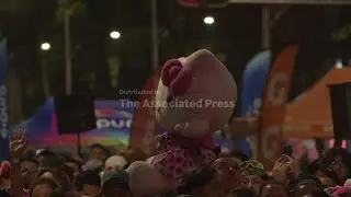 Runners dress up for the Hello Kitty Fun Race in Mexico City