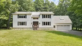 Real Estate Video Tour | 17 School House Ln, Wallkill, NY 12589 | Orange County, NY