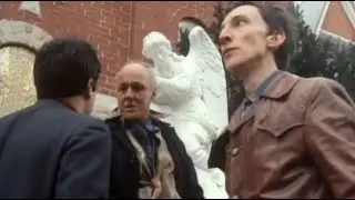 Julian Richings in the movie The Top of His Head (1989)