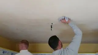 cleaning kitchen ceiling