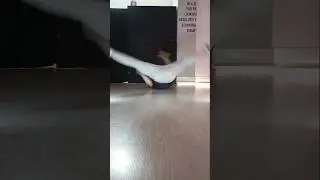 breaking practice.                  #bboy #dance #breakdance #bboying #breaking #dancer #training