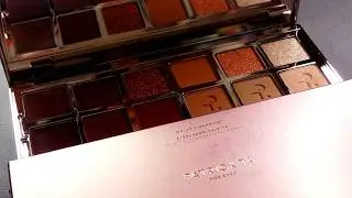 PATRICK TA MAJOR DIMENSION EYESHADOW PALETTE Swatches