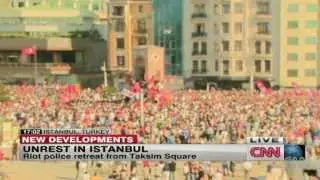 See Massive Crowd Gather In Istanbul