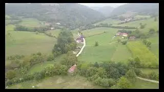 LAZNICA -VALJA KU PJECIRA