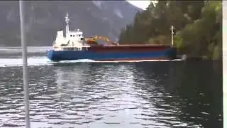 epic boat crash