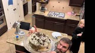 Homemade Cookies and Cream Cake! @GabeyDaddy
