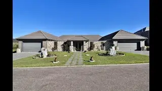 6 Bed House for sale in Western Cape | Garden Route | Mossel Bay | Island View |