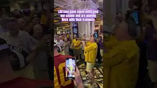 LSU Fans Play Neck In A Casino Before Their Game In Vegas Vs USC