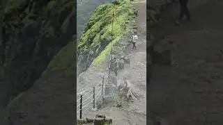 Reverse Waterfall 🤯🤯 #lonavala #reversewaterfall #mumbai #pune