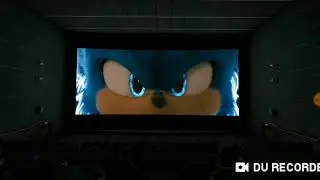 Watching sonic on a virtual theater :0 | CINEVR