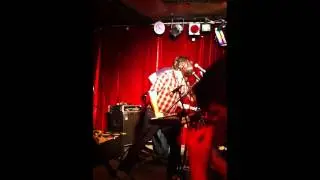 The Beards if your dad doesn't have a beard live solbar