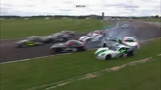 2022 Ginetta Junior - Round 8 Thruxton start crash