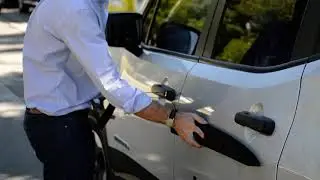 Proceso de colocaci&oacute;n Protectores Antibump Puertas por imantaci&oacute;n