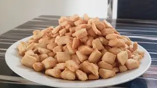 Crispy Nigerian chin chin recipe/Easy and crunchy homemade snack.#food #nigeriansnacks#cookingvideo