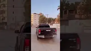 Hilux Revo Drifting