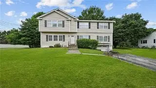 22 Park Hill Drive, New Windsor, NY Presented by Colin Seitz.