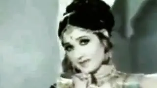 Duniya Kab Chup Rehti Hai Kehne De Jo Kehti Hai HD Song.
