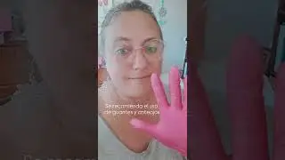 Llaveros impresos en 3D con NFC y con stickers cubiertos de resina UV.