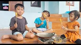MASAK TELOR GULUNG SOSIS PAKAI KOMPOR MINI JOSHHHHHH