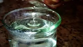 Galaxy S9 960 fps Super-Slow-motion Video