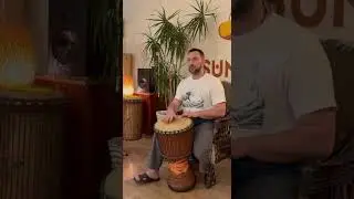 Подглядываем за  занятием а четверг. Проходят новый ролл! #djembe  #africa #drummer #drums
