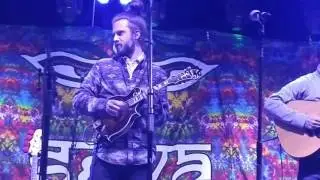 Wavy Gravy introduces Yonder Mountain String Band.