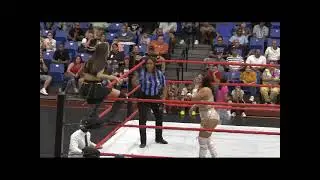 Elena Negroni vs. Stephany Amalbert 
