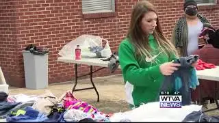Local food pantry feeds hundreds of people