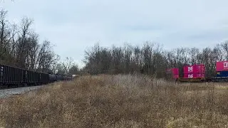 Northbound NS Meets Southbound CSX 1/11/2026