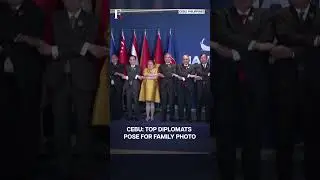 Philippines: ASEAN Foreign Ministers Pose For Family Photo | Subscribe To Firspost | N18G
