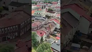 Wieluń &ndash; miasto w Polsce, w wojew&oacute;dztwie ł&oacute;dzkim, Polska.