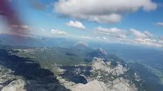 Mit dem Gleitschirm &uuml;ber dem Dachstein