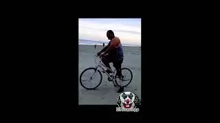 He thought it was a good idea 🤣🚲