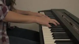 House Of Cards - Theme (piano cover)