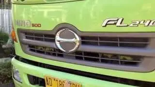 Truck Hino 500 FL 240 TI