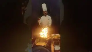 Radisson blue hotel ke chef😍