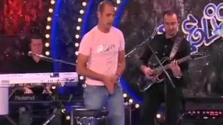 Checco zalone-ritardo mestruale