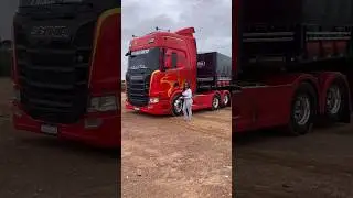 #new UK style Volvo and scania truck so beautiful#scania#volvo