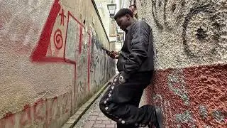Dr Clem's - Ev&eacute;m (Official Visualizer)